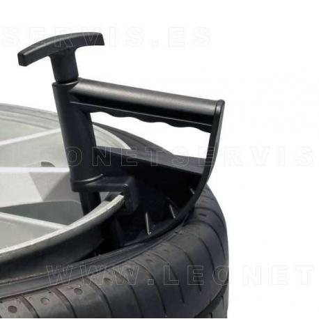 Pinza de ayuda para desmontadoras de los neumáticos