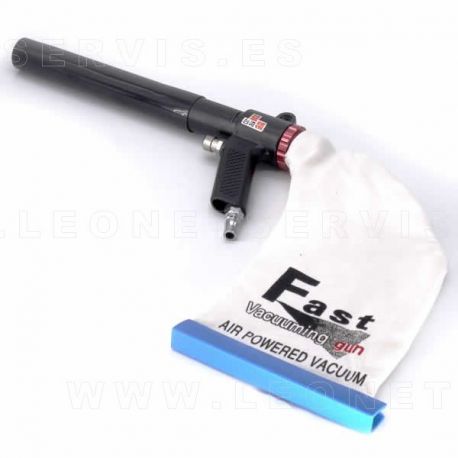 Aspirador neumático para limpiar los neumáticos antes de parchear