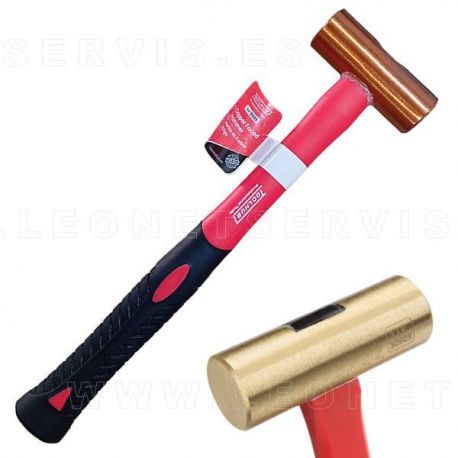 Martillo de 700 gramos con cabeza de cobre y mango de plástico