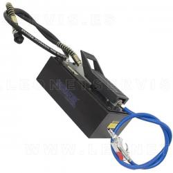 Bomba hidráulica neumática CON mangueras . Accionada por pedal neumático. Hasta 50 tons.