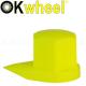 Tapón OKwheel® con indicador inferior de tuercas flojas para ruedas de vehículos industriales.
